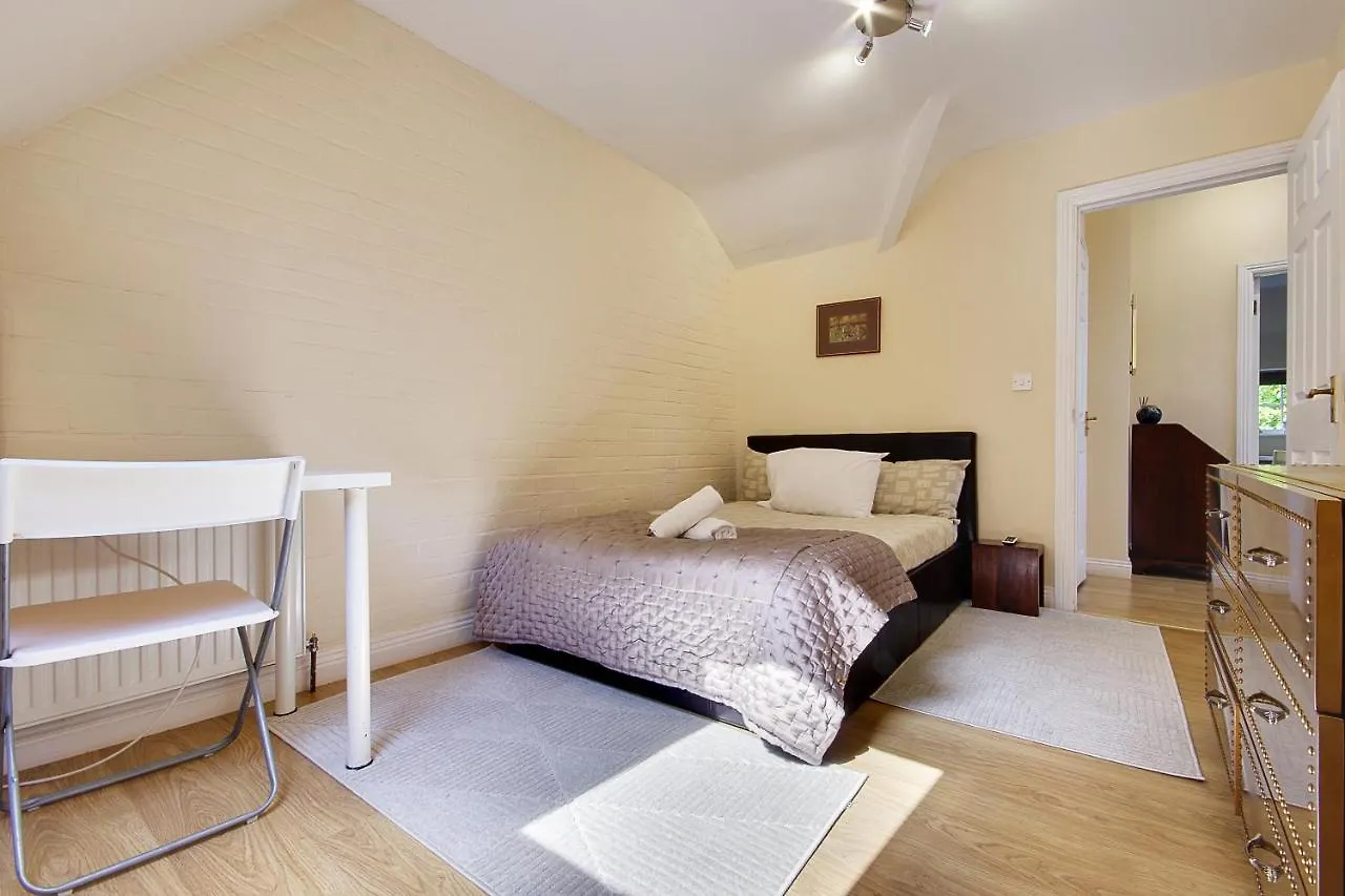 Talbot Woods Villa Bournemouth Holiday home