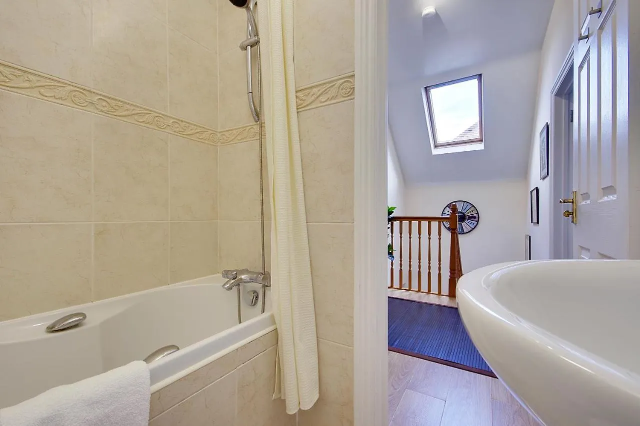 Talbot Woods Villa Bournemouth Holiday home